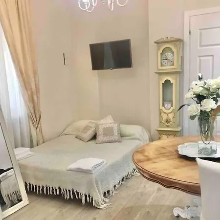 아파트 Romanlux Vatican 3bd 2ba *