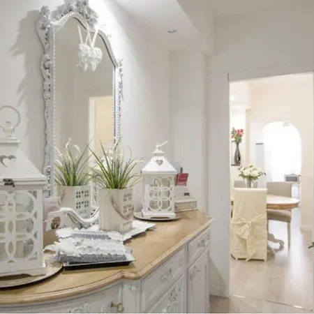 Romanlux Vatican 3bd 2ba Апартаменты