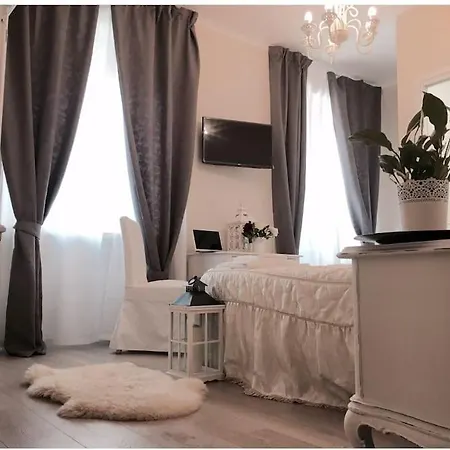 Апартаменты Romanlux Vatican 3bd 2ba *