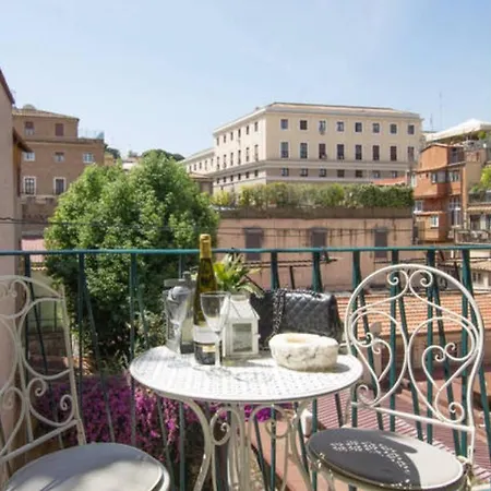 Romanlux Vatican 3bd 2ba * Рим